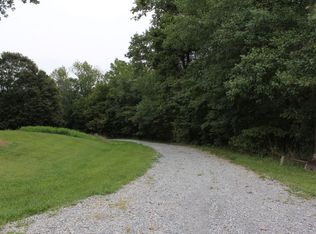 7311 Oakridge Rd, Hillsboro, OH 45133