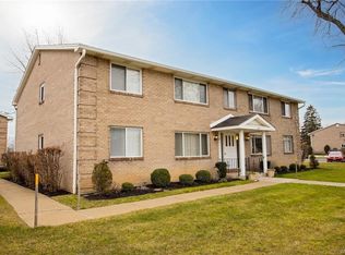 125 Old Lyme Dr APT 3, Amherst, NY