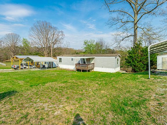 2nd image of 1425 Alex Ln