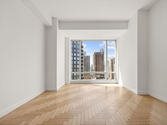 5th image of 1 Central Park N #25E