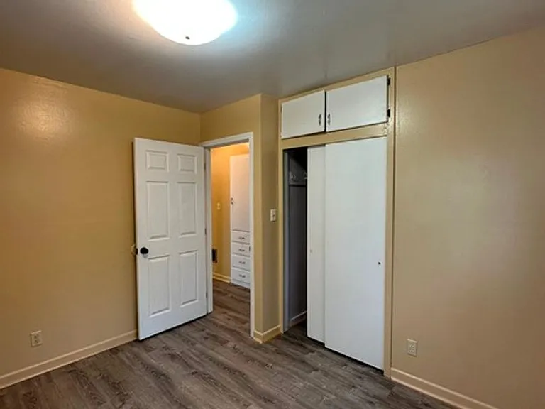 1616 Dayton St — Photo 8