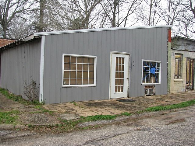 421 Handley Avenue