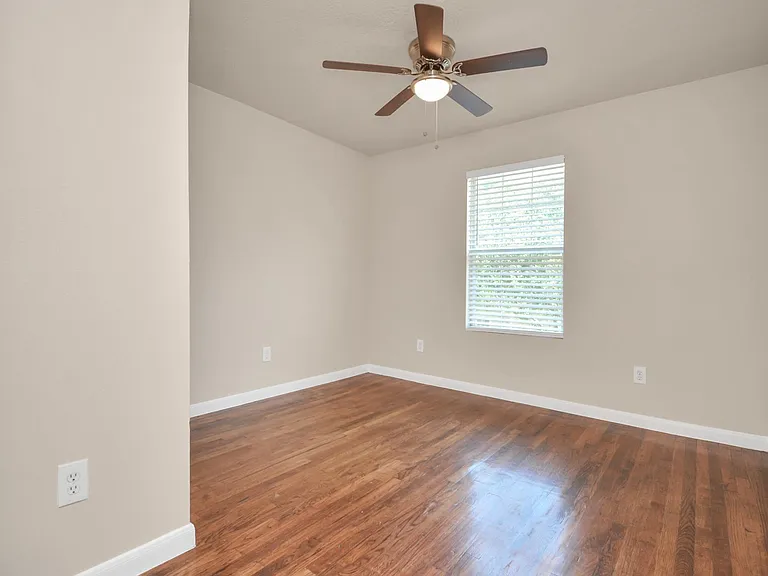 500 W Pitts Ave #104 — Photo 13