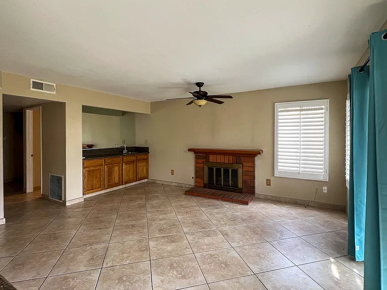 25689 Moonseed St — Photo 2