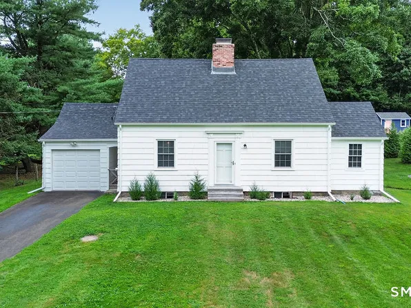 888 Racebrook Road, Orange, CT 06477