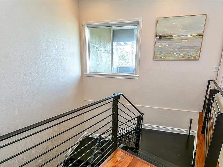 4907 Bayshore Blvd #105 — Photo 26