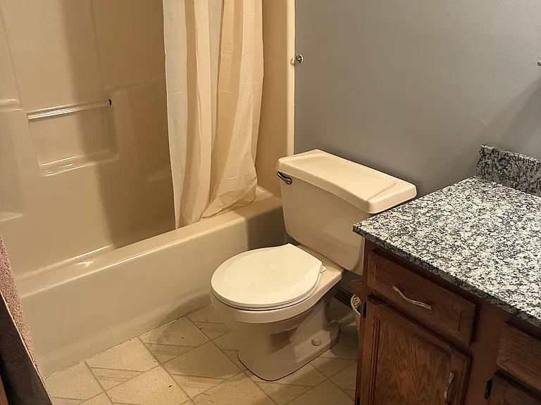 5512 Trippel Dr — Photo 10