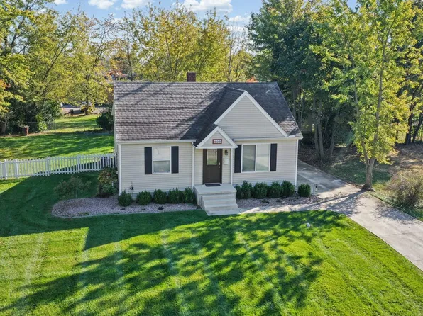 809 S Pears Ave, Lima, OH 45805