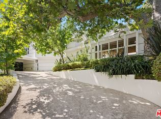 2829 Mandeville Canyon Rd, Los Angeles, CA 90049