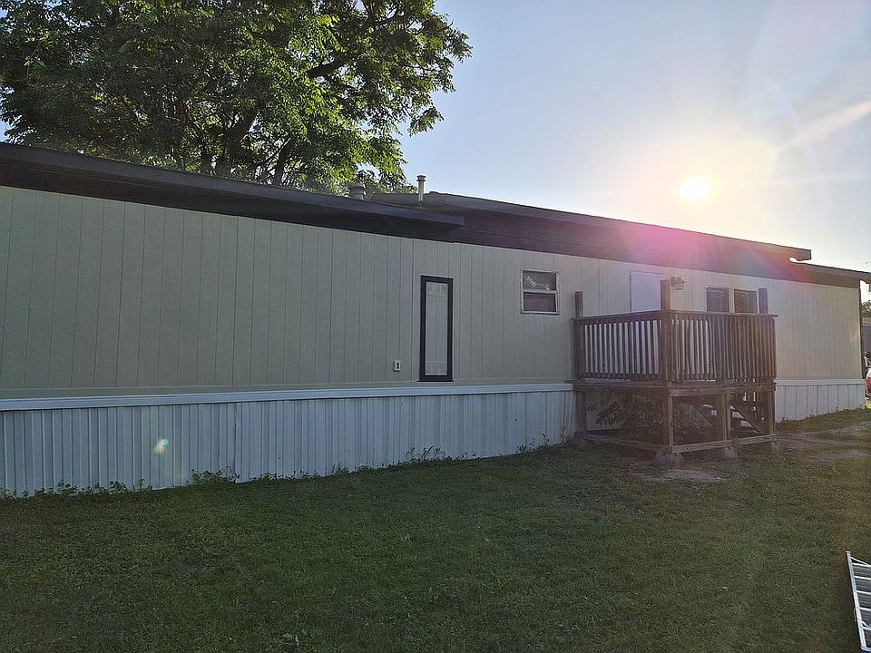 1st image of 503 Uhland Rd Trailer 44