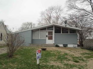 611 N Quincy Ave, Sedalia, MO 65301