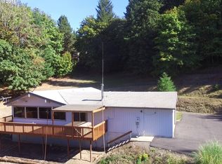 16552 S Stone Hill Dr, Molalla, OR 97038