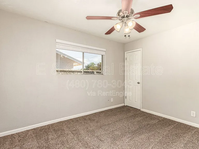 1708 N Daffodil St — Photo 26