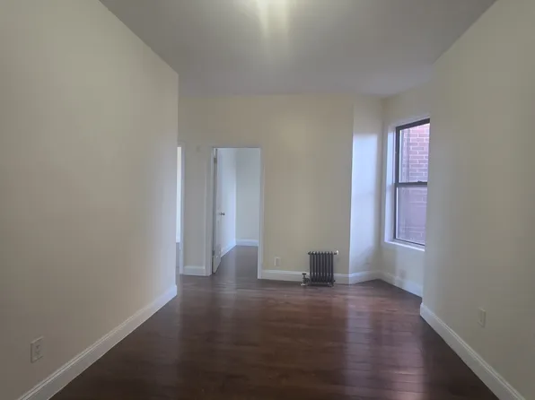 1469 5th Avenue image 1 of 1