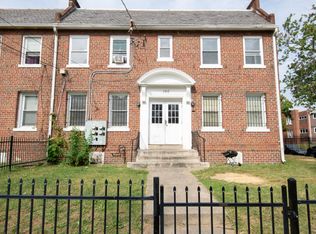 190 36th St NE, Washington, DC 20019