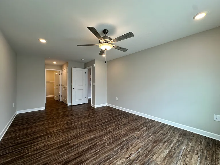 Westbrook Apartments — Photo 39