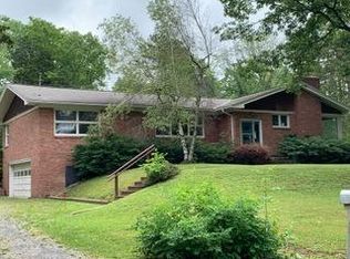 216 Berkshire Rd, Ithaca, NY 14850