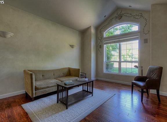 5th image of 4408 NE 141st Cir