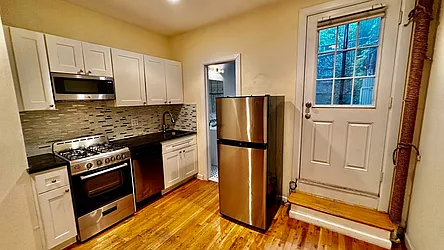 Rented by HOLTON REAL ESTATE INC.