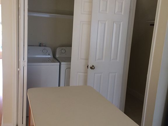 5th image of 2930 Grants Lake Blvd