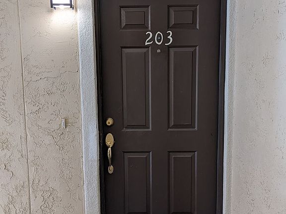 3rd image of 297 Tradewinds Dr APT 203