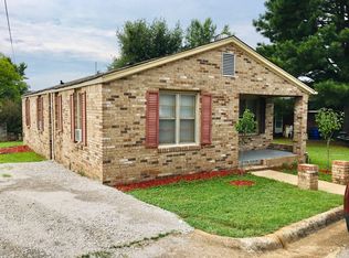 829 Pruitt St, Florence, AL 35630