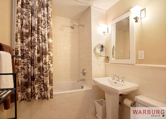 Sold by Warburg | media 3