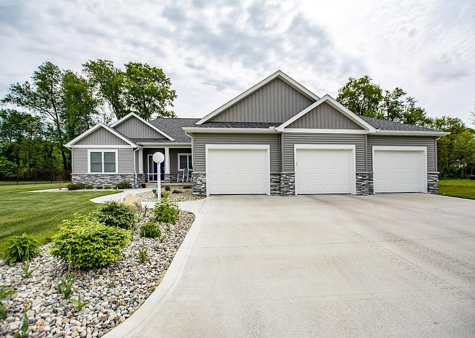 1st image of 58656 Baugo Cove Dr