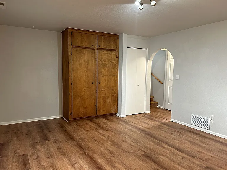 918 Boltz Ct — Photo 14