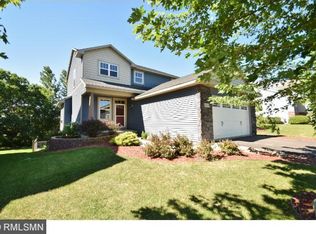 4555 Empress Way N, Hugo, MN 55038