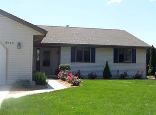 3928 Dorchester Dr, Janesville, WI 53546