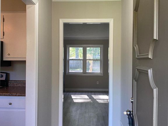 2nd image of 6654 Shady Grove Cv