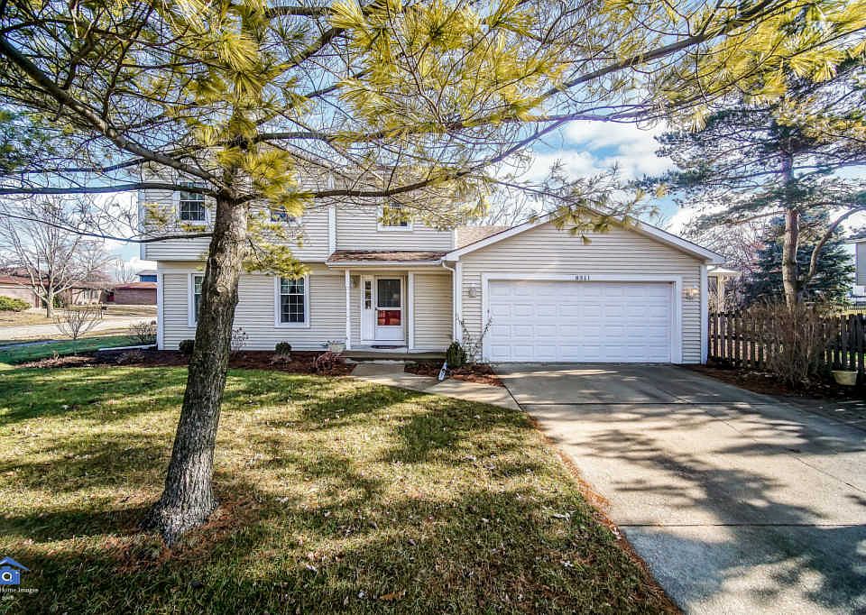 1st image of 8311 Woodridge Dr