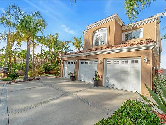 5th image of 665 S Morningstar Dr