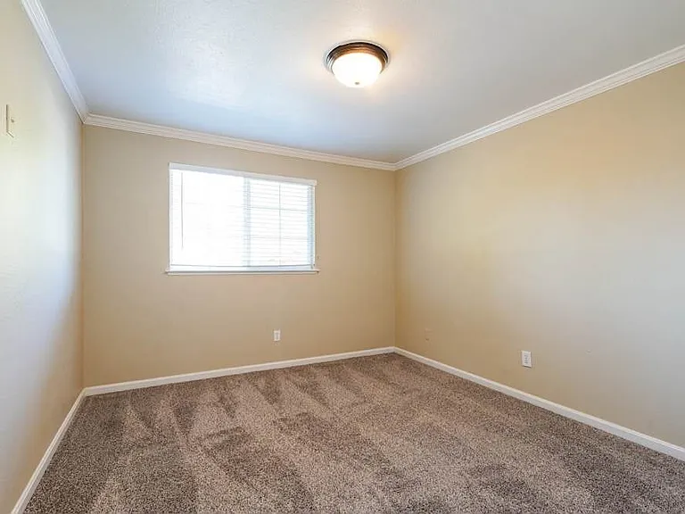 5429 Rambler Way — Photo 6