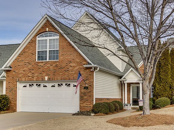 2nd image of 324 Ivystone Dr