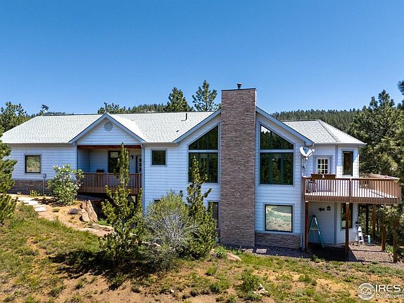 3rd image of 237 Puma Dr