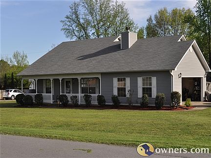 Picture of the front of the house