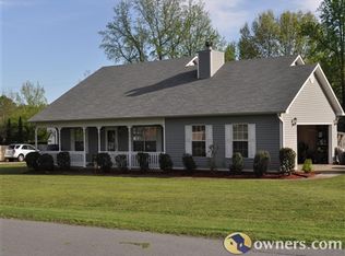 17 Crestwood Dr, Cabot, AR 72023