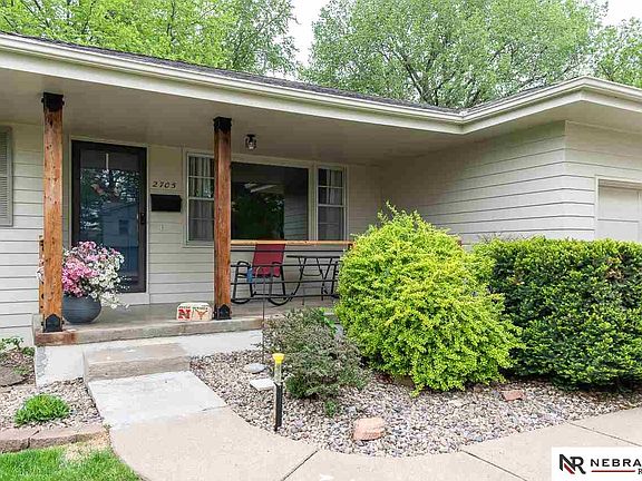 3rd image of 2705 S 118th St