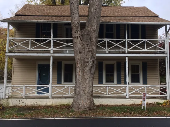 589 Slateford Rd, Mount Bethel, PA 18343