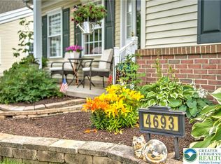 4693 Blue Grass Ln, Macungie, PA 18062