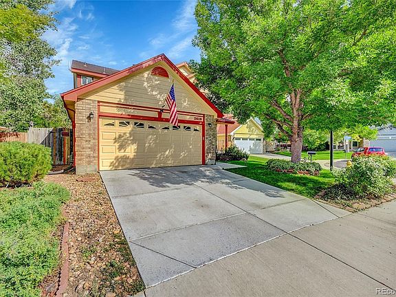 2nd image of 2619 Fernwood Place