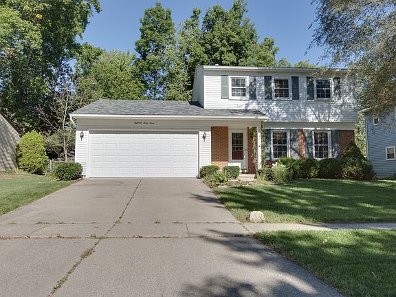 2nd image of 1843 Hamlet Dr