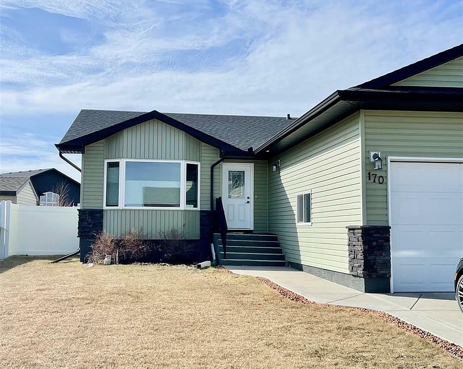 1st image of 170 Good Spirit Cres