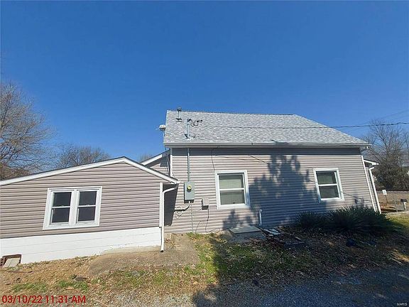 3rd image of 204 Water Ave #2