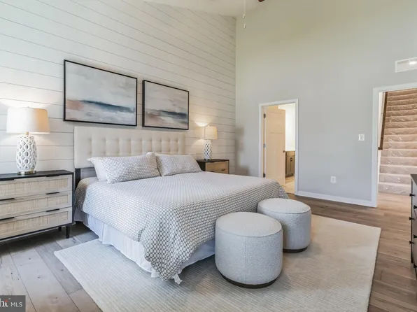 Gunmetal Elizabeth #Elizabeth, Edgewood, MD 21040