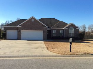 205 Sundowner Dr, Bonaire, GA 31005