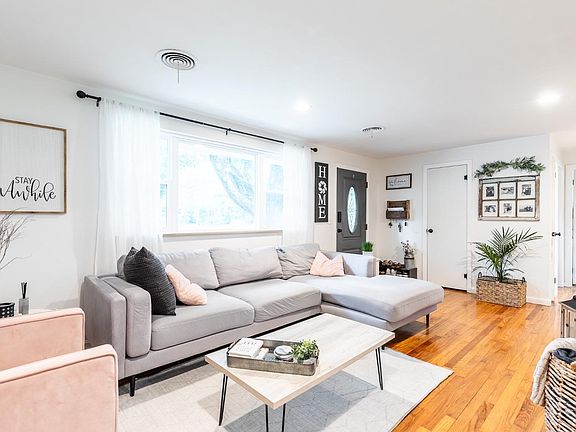 5th image of 6456 Branch St