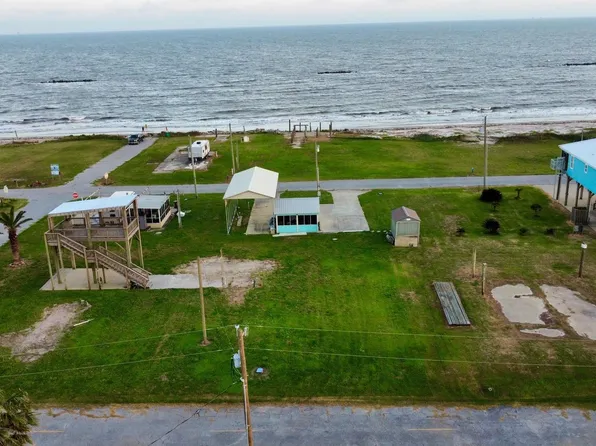 305 Kathy Dr, Cameron, LA 70631